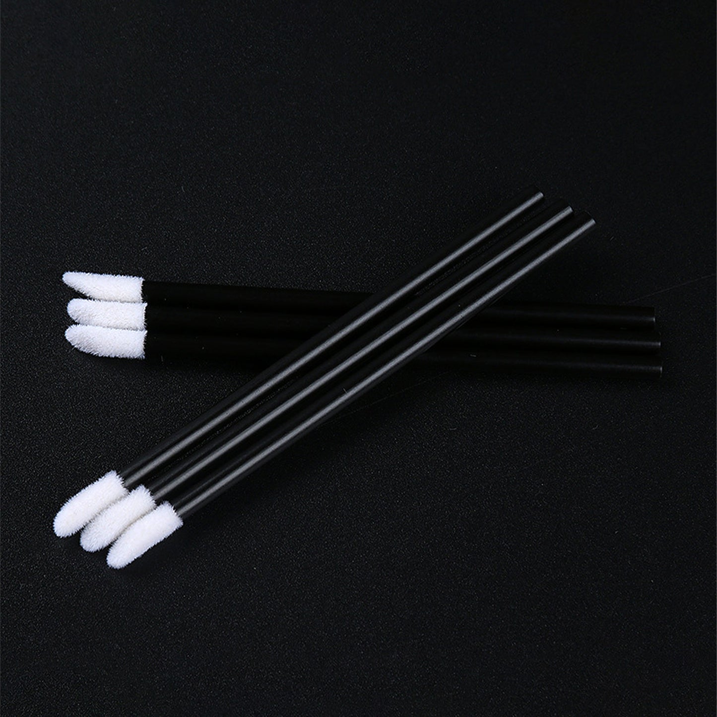 Disposable hollow lip brush